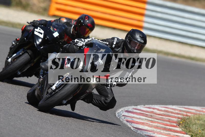Archiv-2022/51 10.08.2022 Freeride Training ADR/Medium/unklar